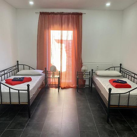 Pension Kaufungen Bagian luar foto